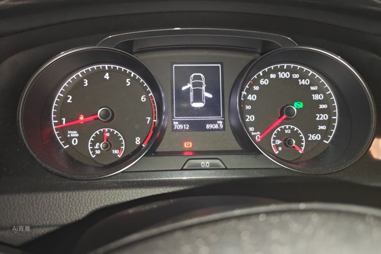Volkswagen Golf 2019 car image #14