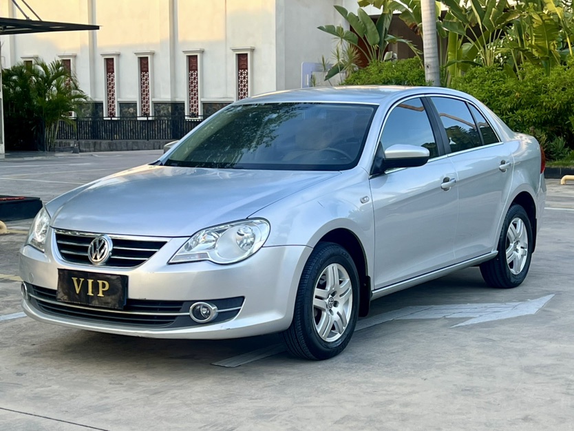 Volkswagen Bora 2011 car image 