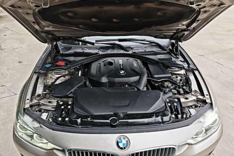 BMW 3 Series 2019 #20 BMW 3 Series 2019 car image #20