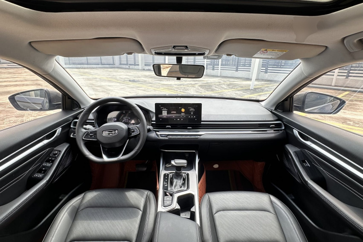 GEELY Emgrand 2022 #10 GEELY Emgrand 2022 car image #10