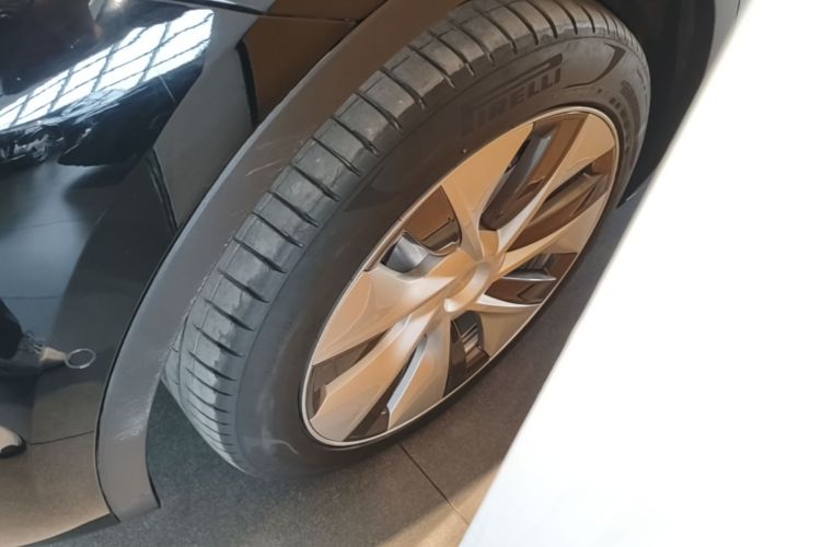 Tesla Model Y 2020 #9 Tesla Model Y 2020 car image #9