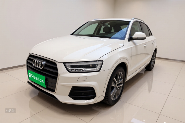 Audi Q3 2018 car image #2