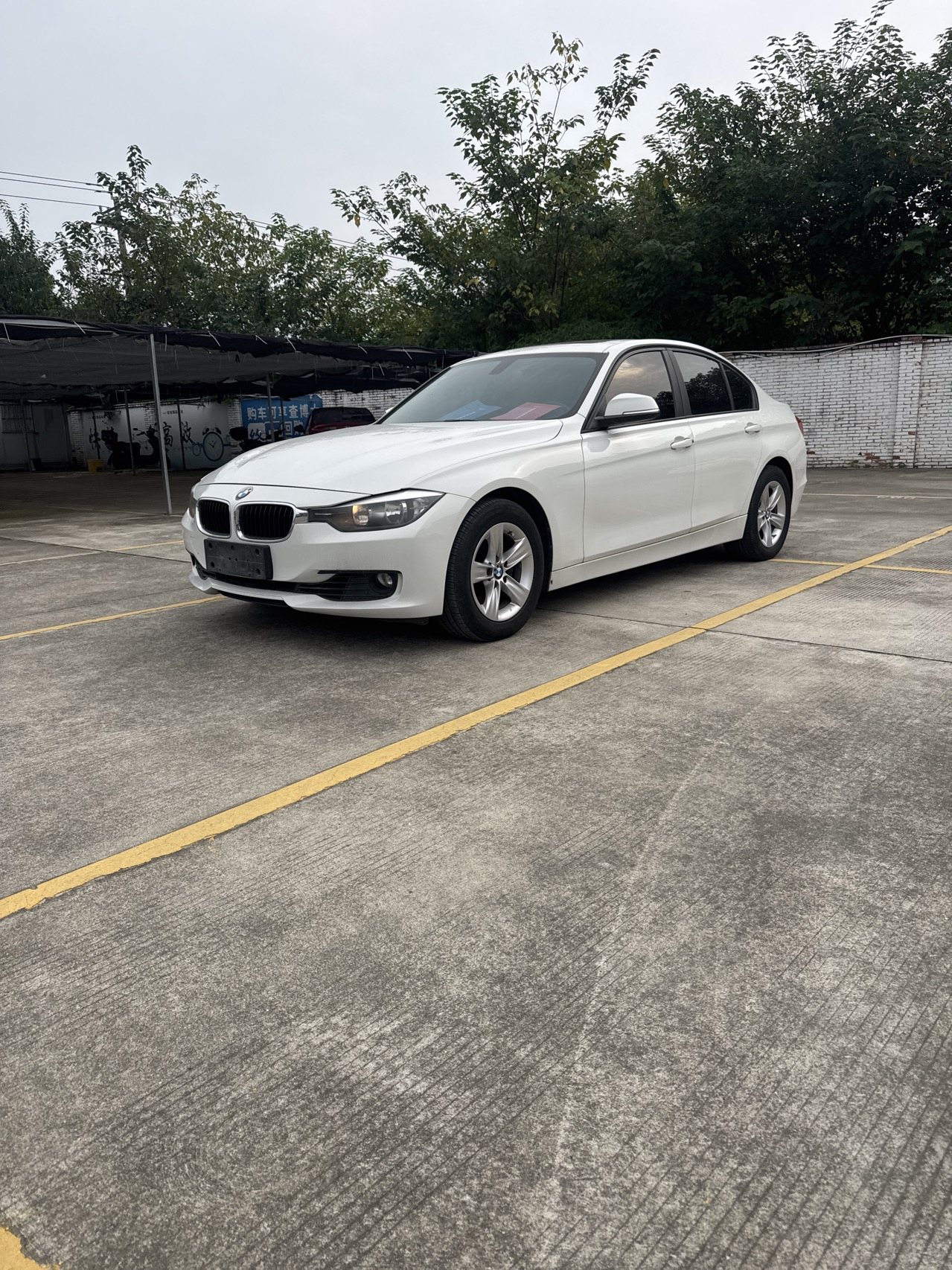 BMW 3 Series 2013 car image #2