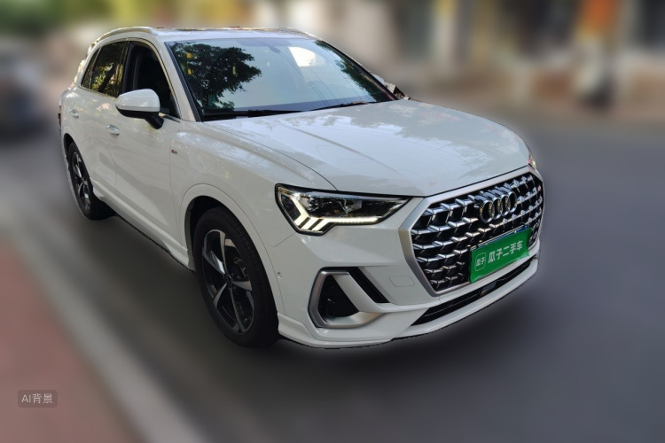 Audi Q3 2025 car image #4