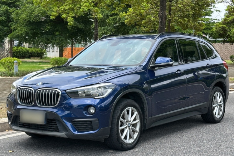 BMW X1 2018 #5 BMW X1 2018 immagine di auto #5