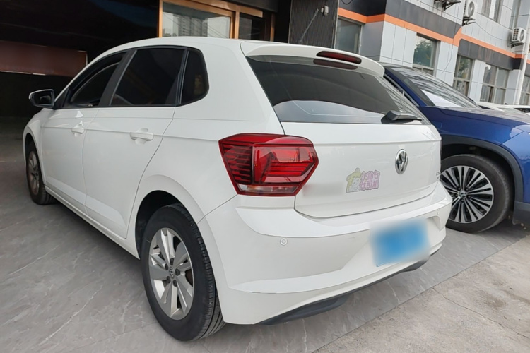Volkswagen Polo 2020 car image #5