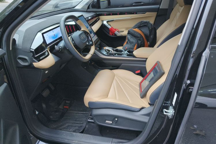 GEELY Boyue L 2023 image de voiture #15