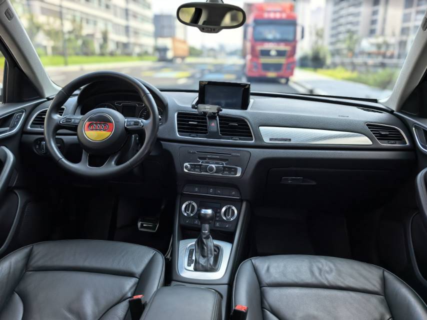 Audi Q3 2015 #9 Audi Q3 2015 car image #9