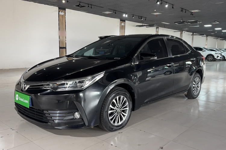 Toyota Corolla 2018 immagine di auto #2