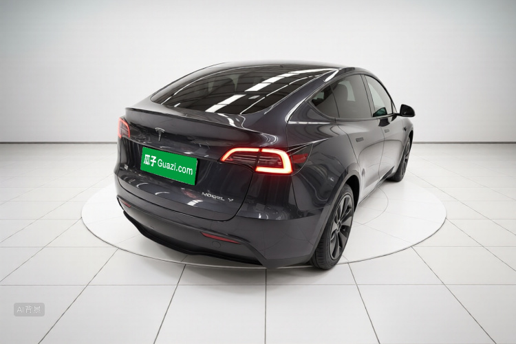 Tesla Model Y 2024 #7 Tesla Model Y 2024 car image #7