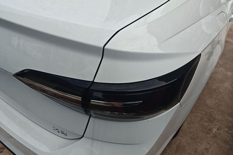 Volkswagen Lavida 2025 imagen de coche #8