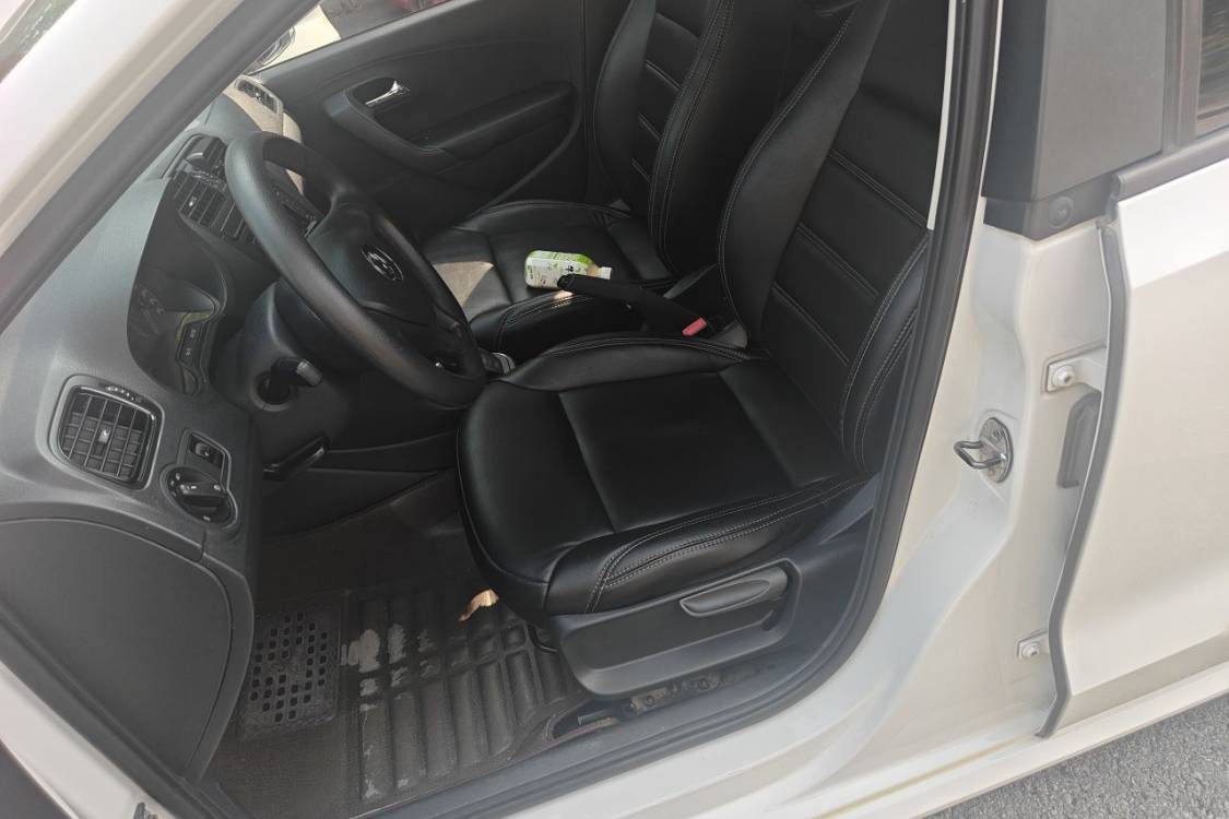 Volkswagen Polo 2016 #18 Volkswagen Polo 2016 car image #18