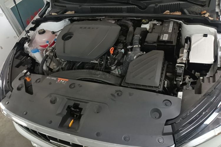 GEELY Emgrand 2025 #20 GEELY Emgrand 2025 car image #20