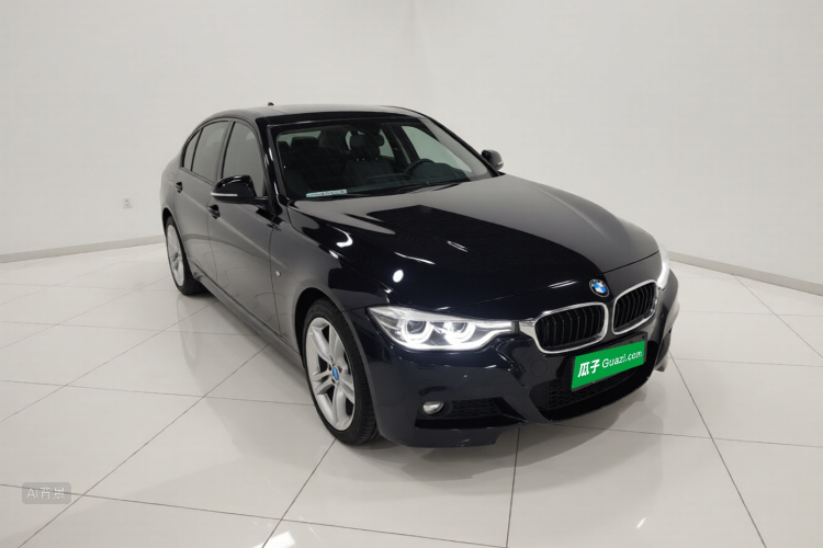 BMW 3 Series 2019 #4 BMW 3 Series 2019 car image #4