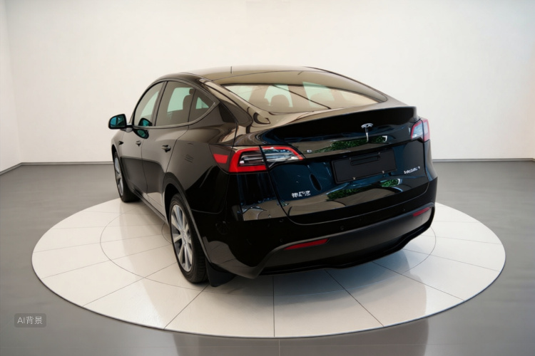 Tesla Model Y 2023 #5 Tesla Model Y 2023 car image #5
