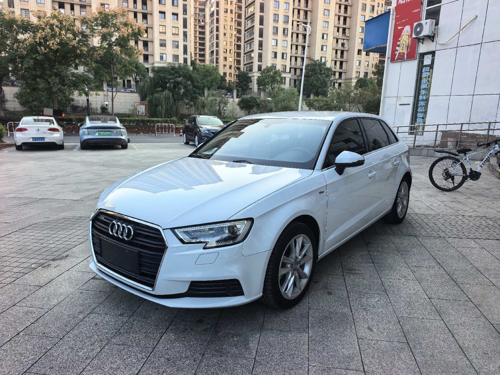 2018 2018 car image