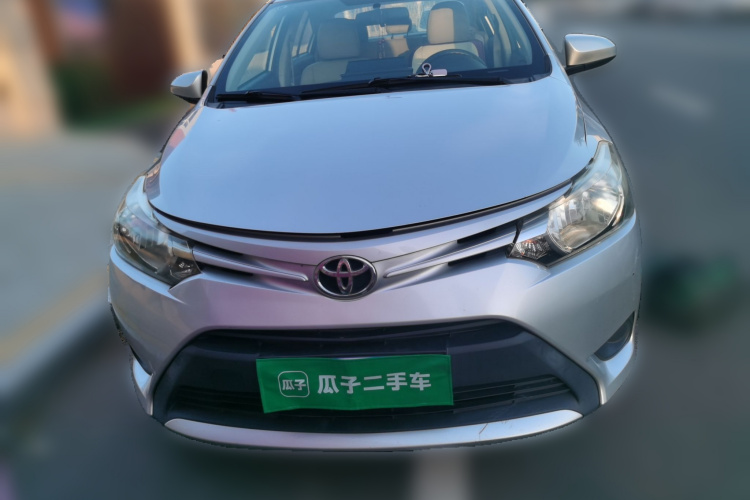 Toyota Vios 2015 car image #3