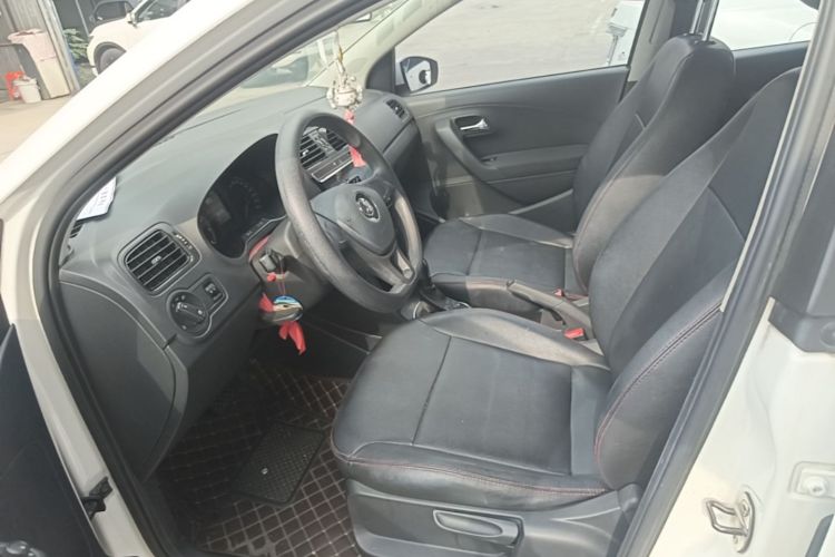 Volkswagen Polo 2017 #15 Volkswagen Polo 2017 car image #15