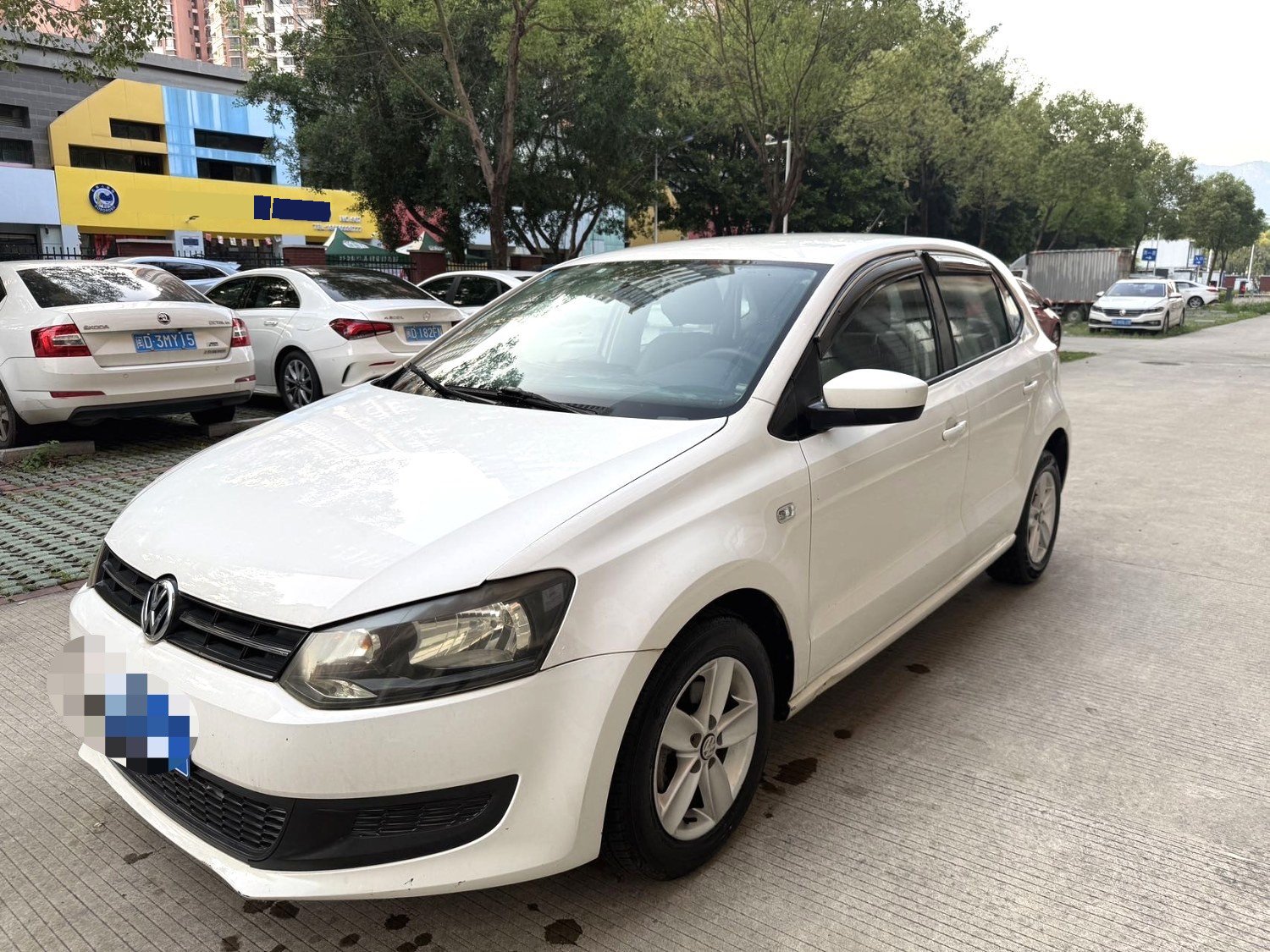 Volkswagen Polo 2013 car image 
