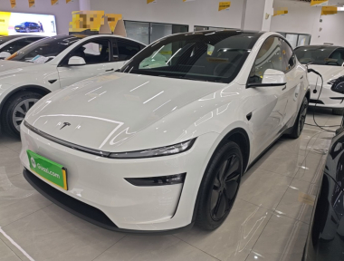 Tesla Model Y 2026 Tesla Model Y 2026 immagine di auto