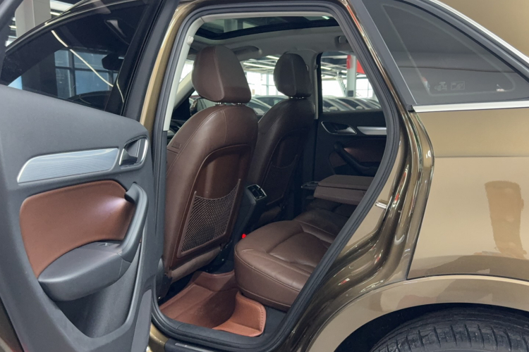 Audi Q3 2016 #11 Audi Q3 2016 car image #11