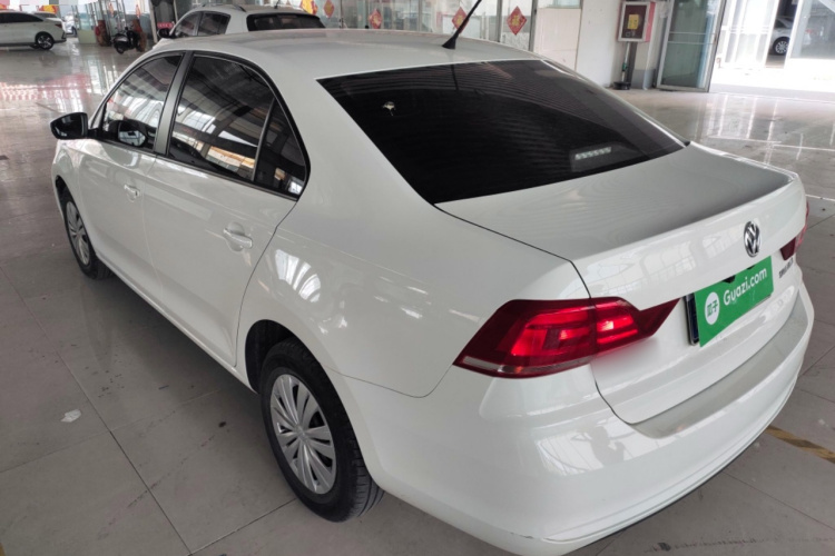 Volkswagen Santana 2021 car image #5