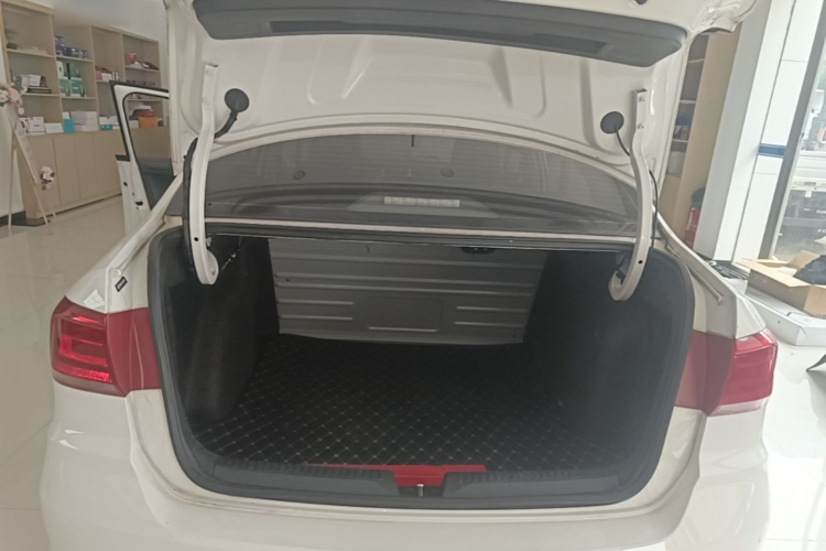 Volkswagen Santana 2018 #19 Volkswagen Santana 2018 car image #19