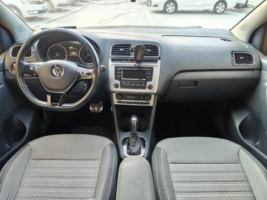 Volkswagen Polo 2014 #9 Volkswagen Polo 2014 car image #9