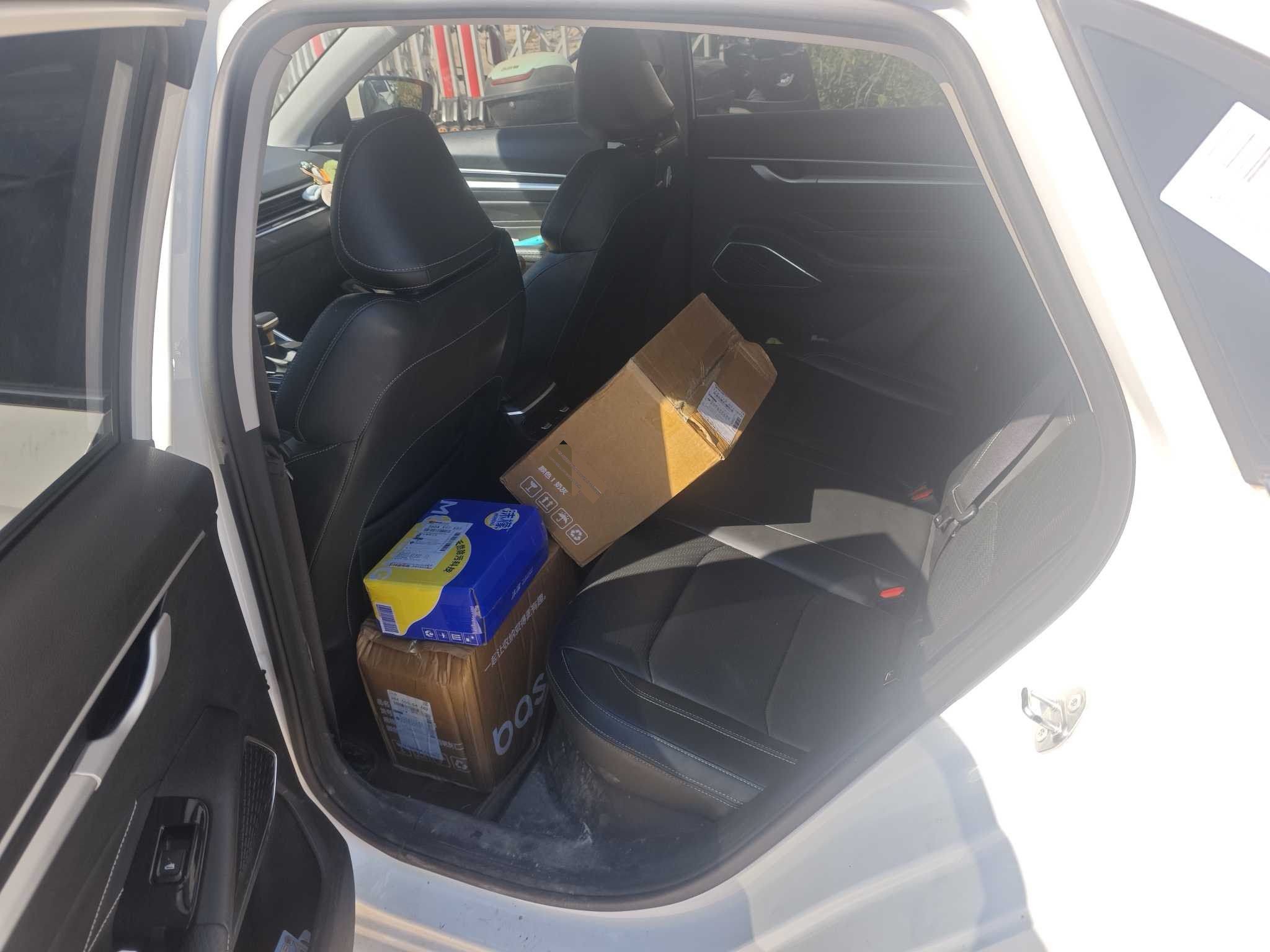 GEELY Emgrand 2024 car image #5