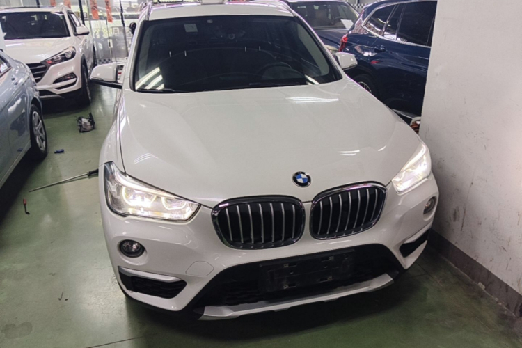 BMW X1 2017 #3 BMW X1 2017 car image #3