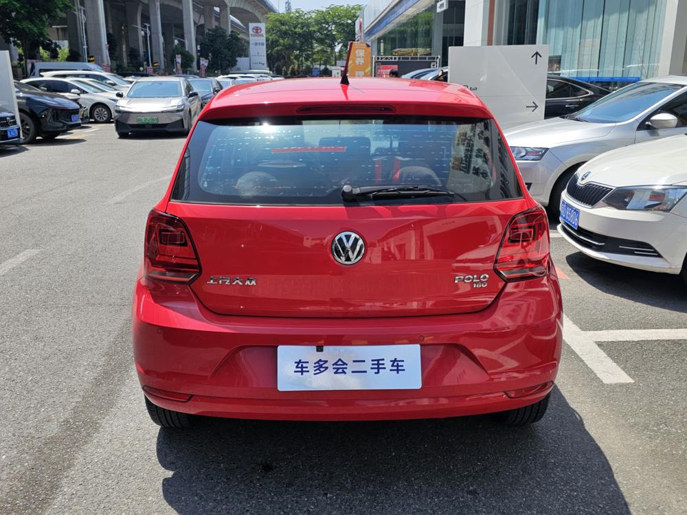 Volkswagen Polo 2016 car image #5