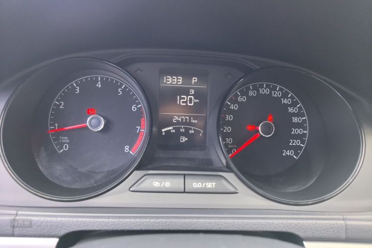 Volkswagen Lavida 2023 car image #13