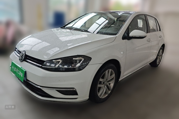 Volkswagen Golf 2018 car image #2