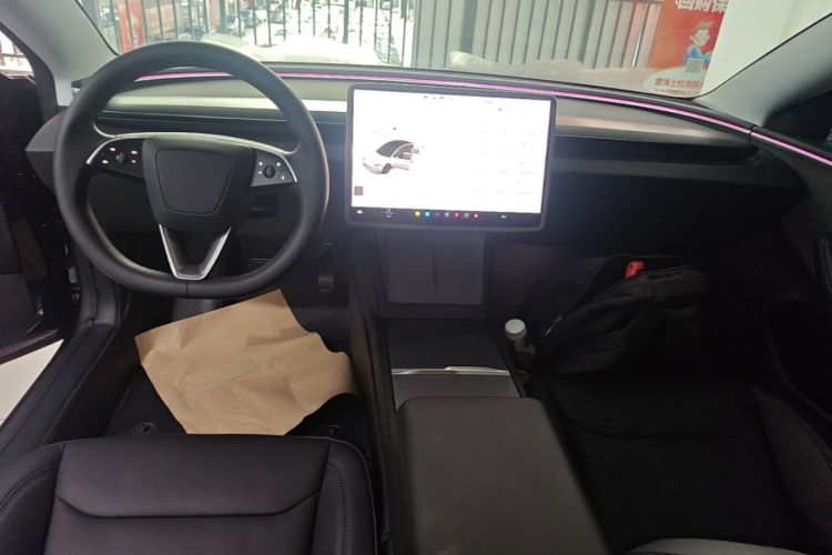 Tesla Model 3 2024 #10 Tesla Model 3 2024 car image #10