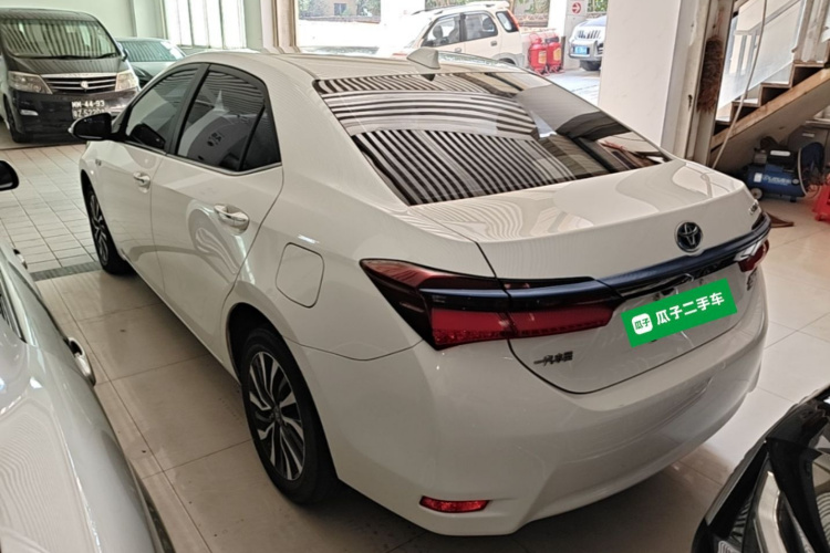 Toyota Corolla Hybird E+ 2020 #5 Toyota Corolla Hybird E+ 2020 car image #5