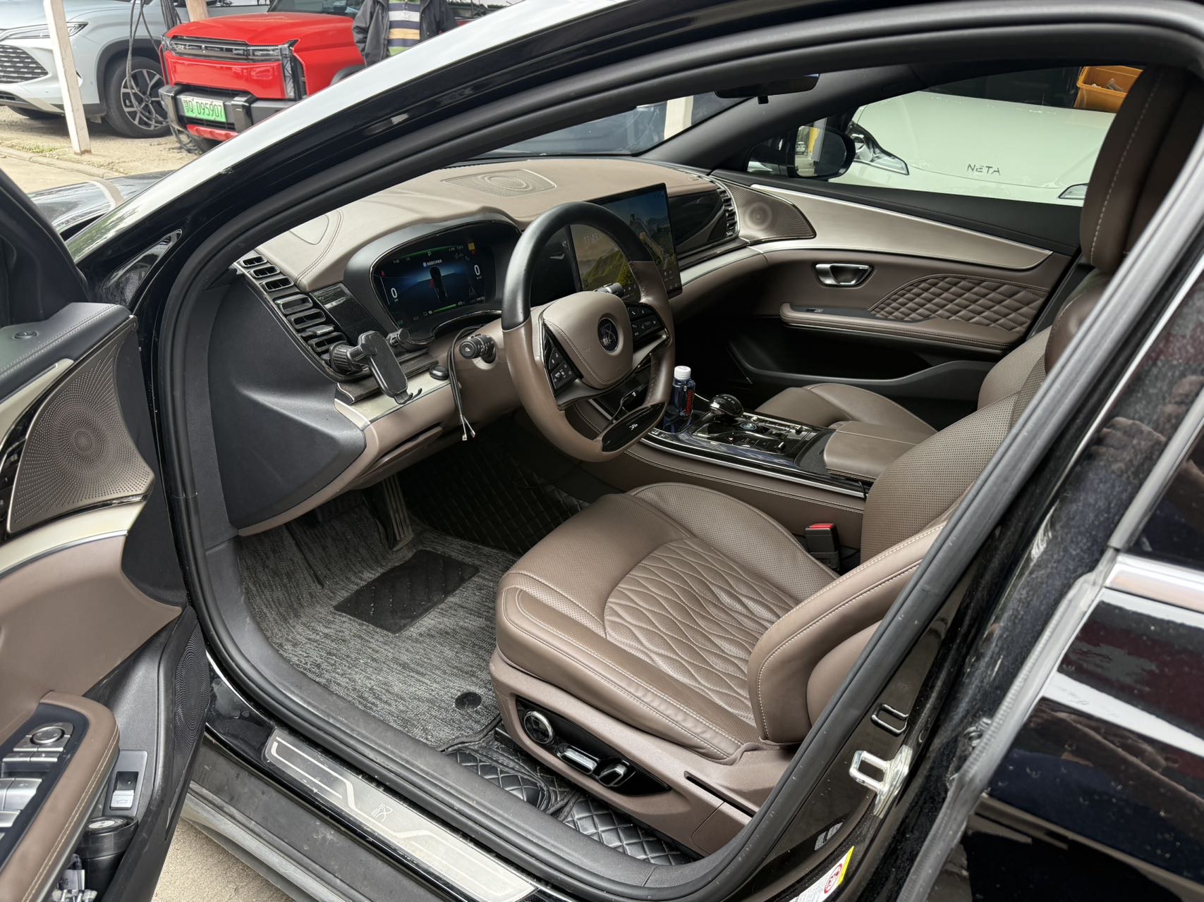 BYD Han 2024 #4 BYD Han 2024 изображение автомобиля #4
