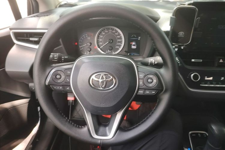 Toyota Corolla 2020 car image #11
