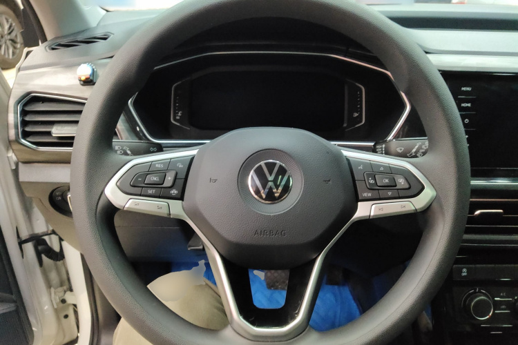 Volkswagen Tacqua 2021 #11 Volkswagen Tacqua 2021 car image #11