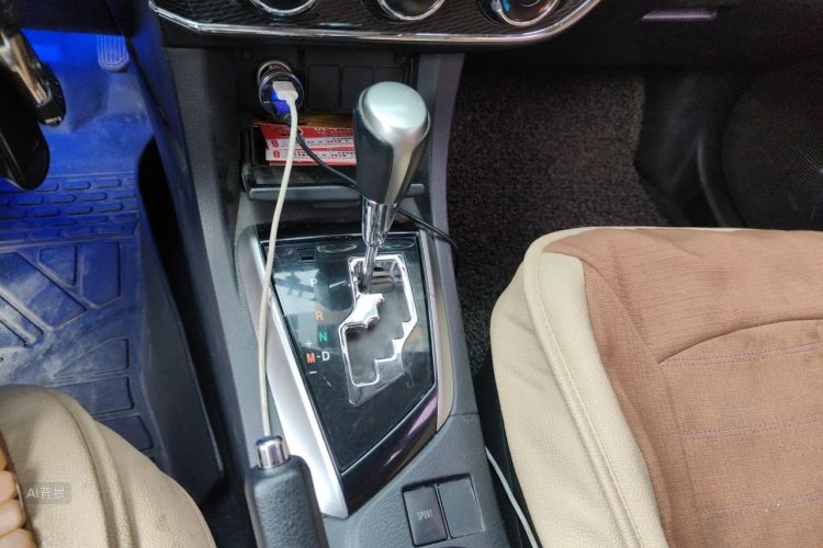 Toyota Corolla 2015 car image #16