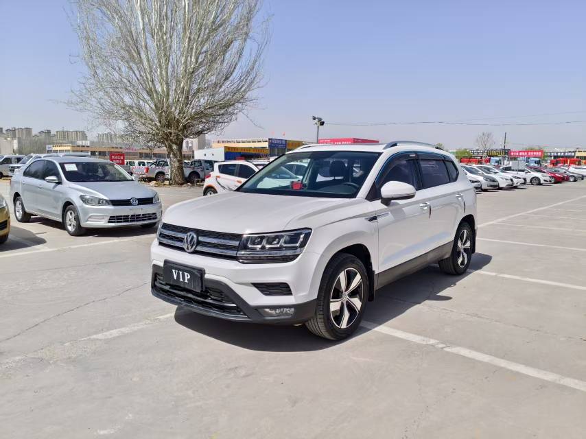 2020 2020 car image
