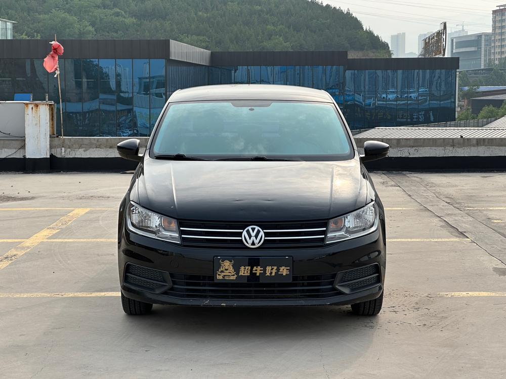 Volkswagen Santana 2019 car image #2