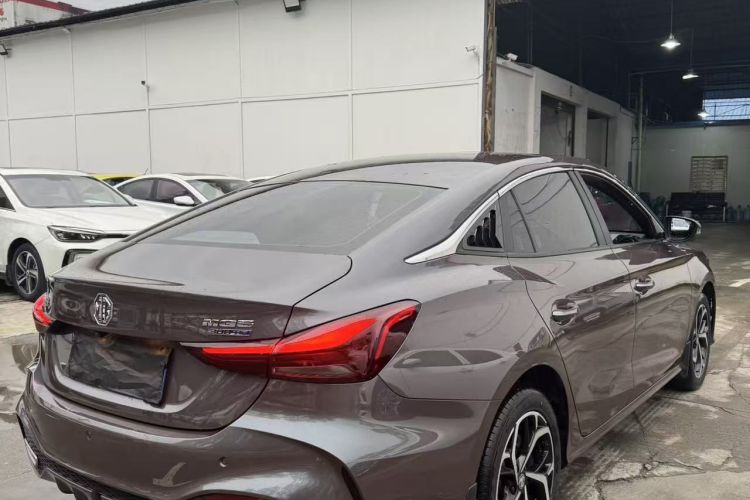 MG 5 2025 imagen de coche #5