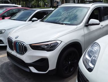 BMW X1 2019 car image 
