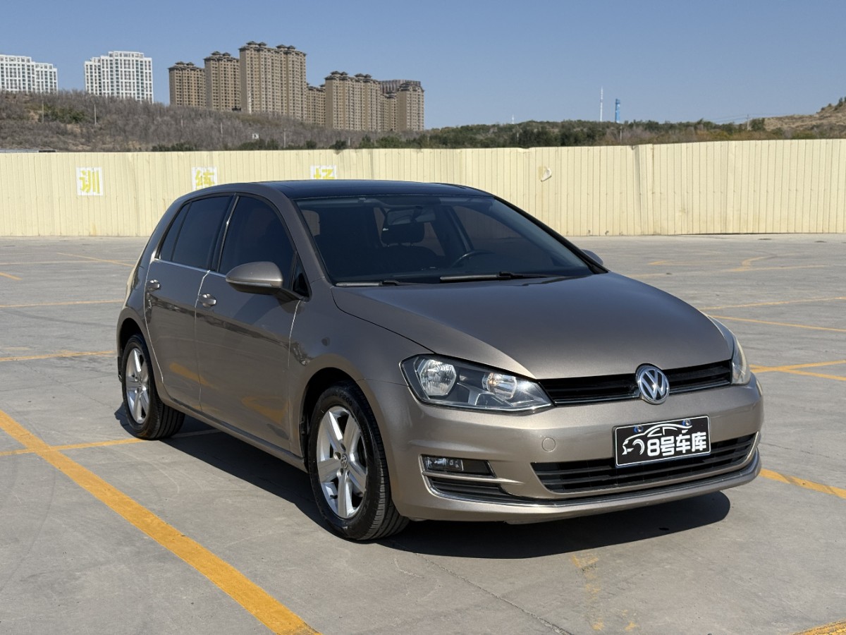 Volkswagen Golf 2014 car image #3