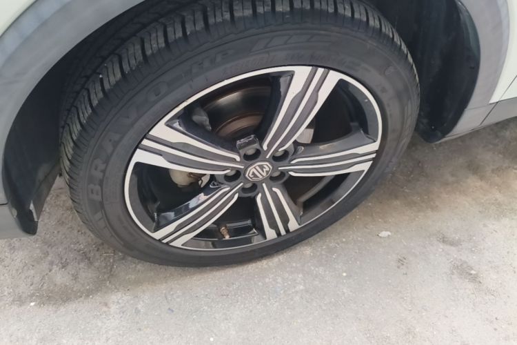 MG ZS 2019 car image #9