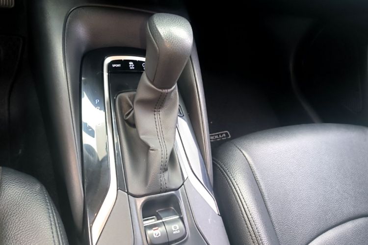 Toyota Corolla 2020 car image #17