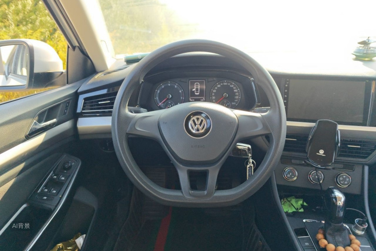 Volkswagen Bora 2020 car image #12