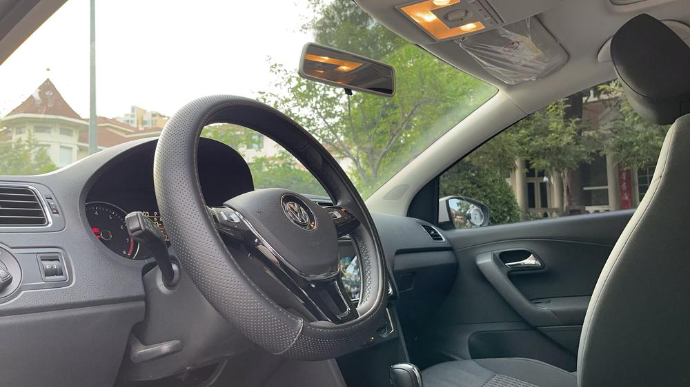 Volkswagen Polo 2018 car image #7
