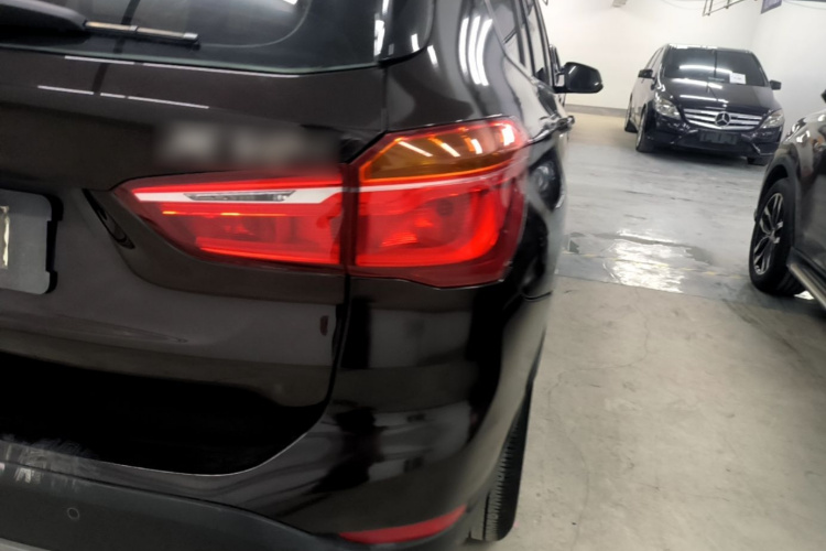 BMW X1 2017 #8 BMW X1 2017 car image #8