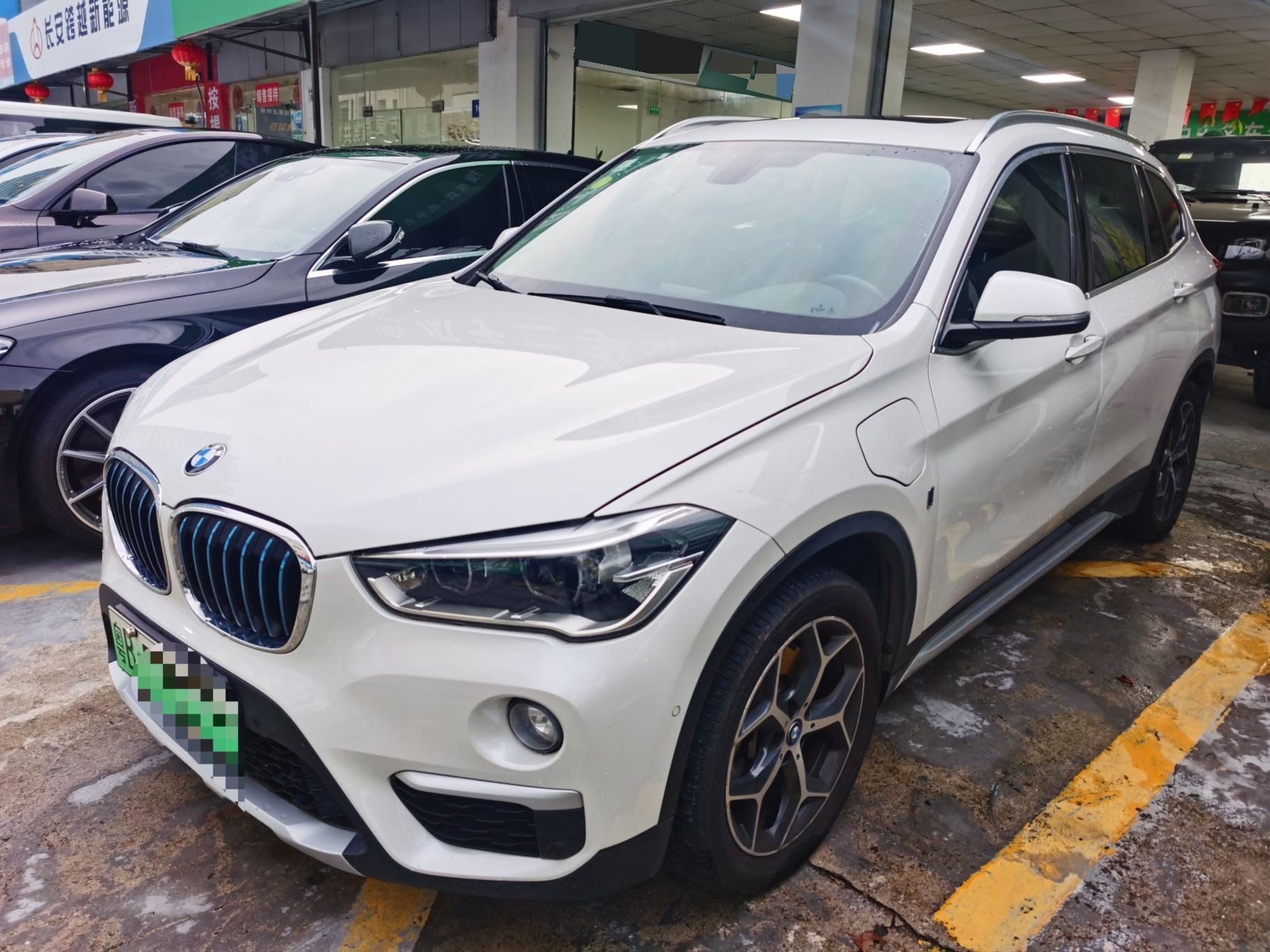 BMW X1 New Energy 2018 изображение автомобиля 